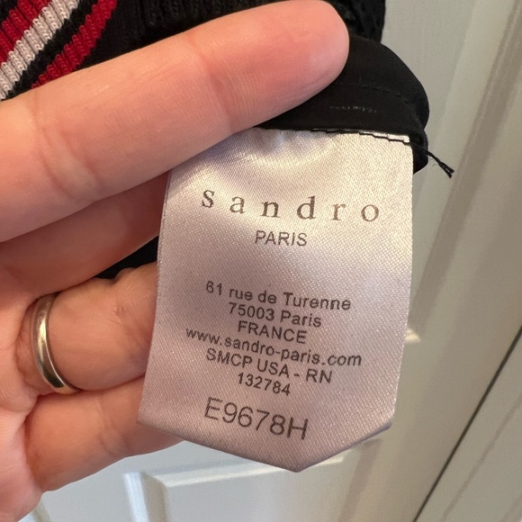 SANDRO black dotted blouse. - Picture 5 of 5